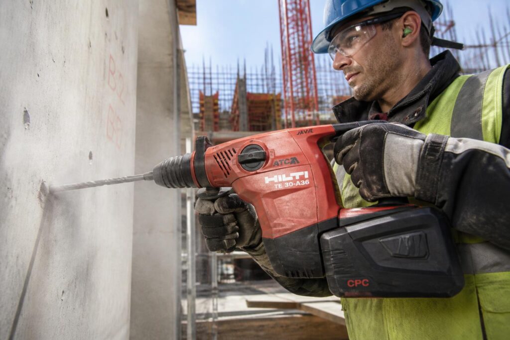 découvrez pourquoi le hilti te 30 a36 est le choix idéal pour vos travaux intensifs. performance, durabilité et efficacité réunies dans un perforateur puissant adapté aux professionnels exigeants.